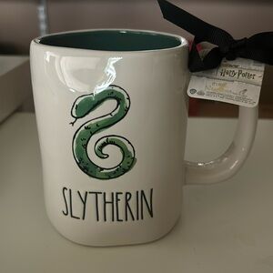 NWT Rae Dunn Wizarding world Slytherin Harry Potter mug